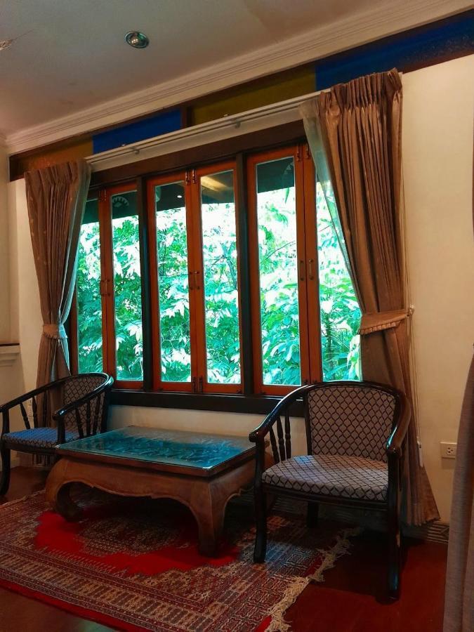 Avara Signature House Hotel Chiang Mai Exterior photo